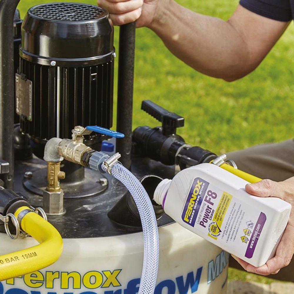 Power-flushing equipment connected to a heating system